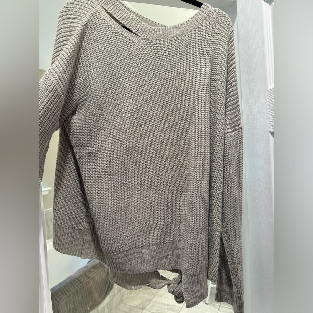 Tan/gray sweater
